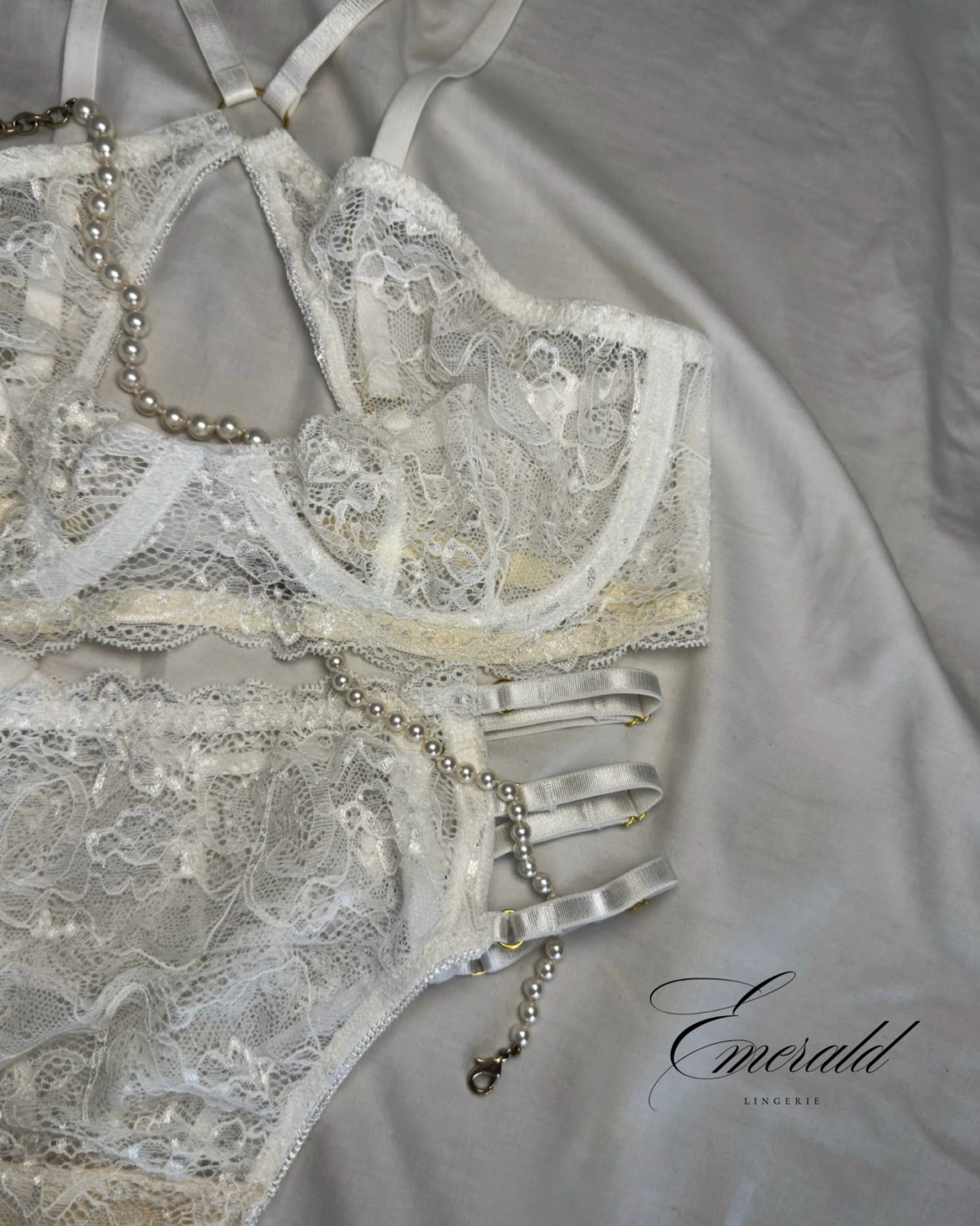 MONA white bra ()- Emerald Lingerie