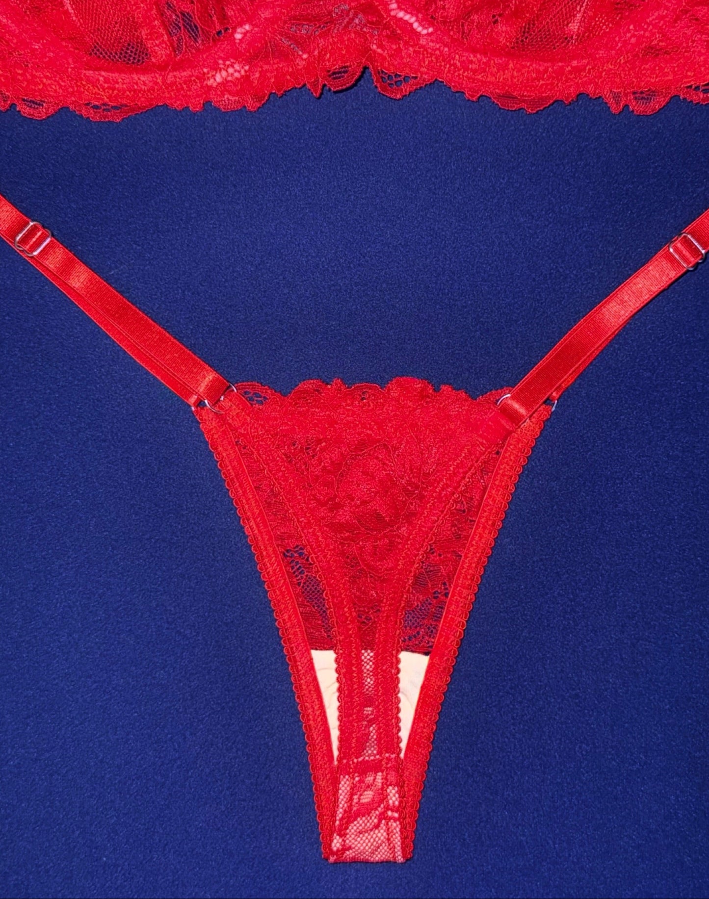 AMORE string